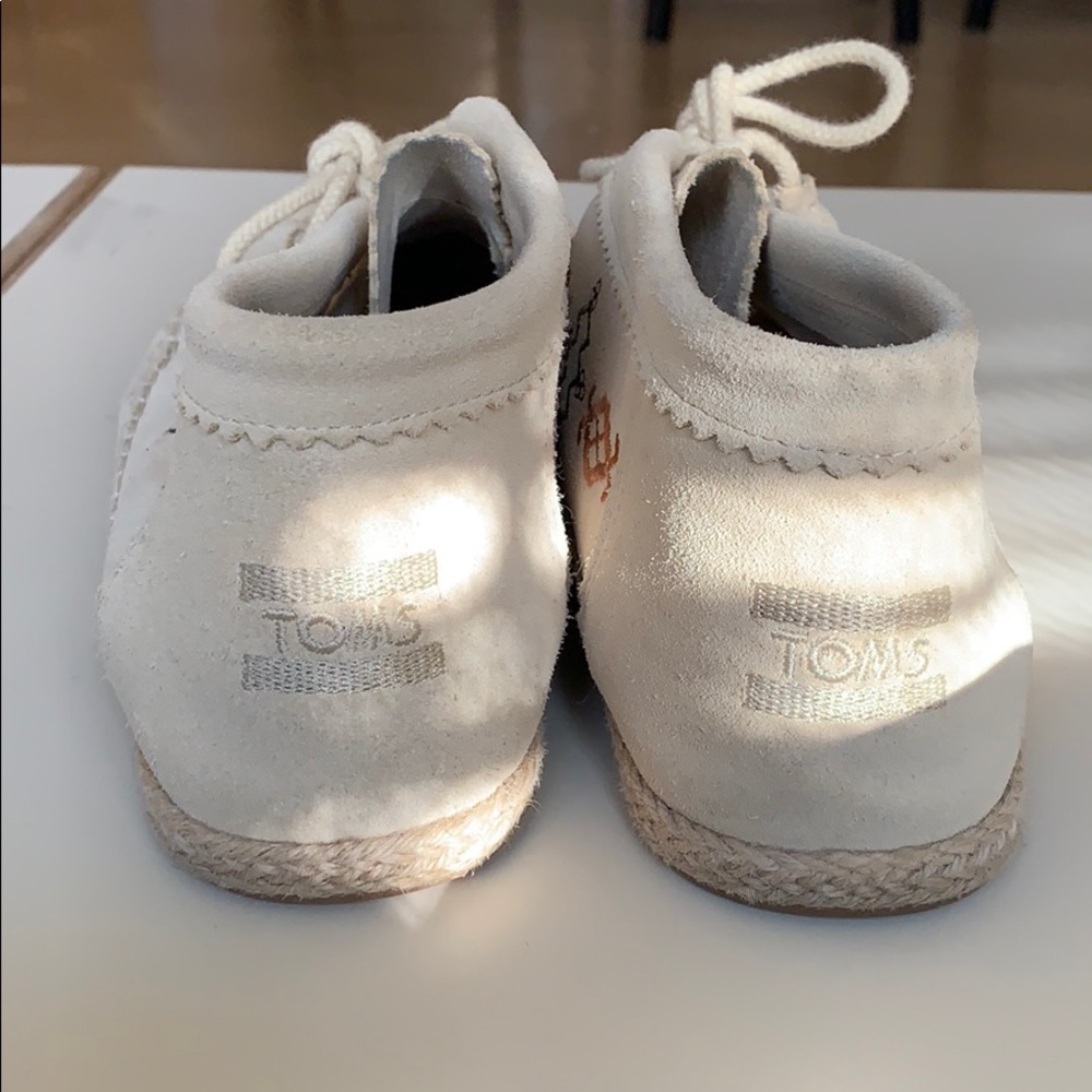 Booties - Picture 4 of 4